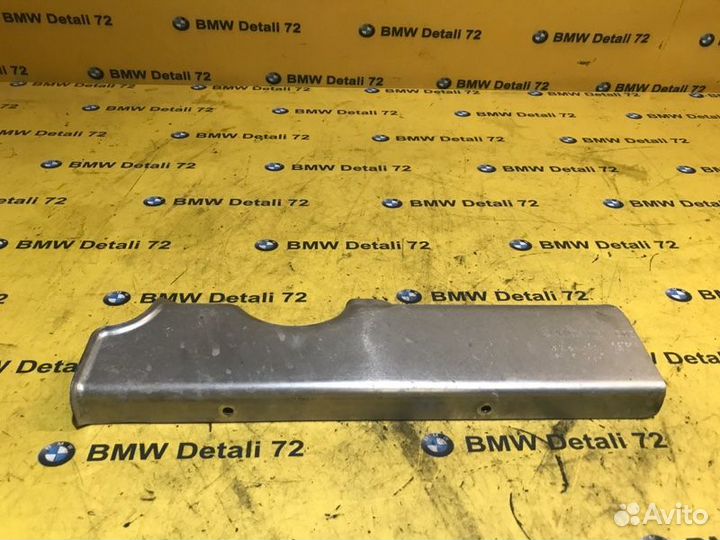 Крышка К кронштейну Mercedes Viano W639 272.978 30