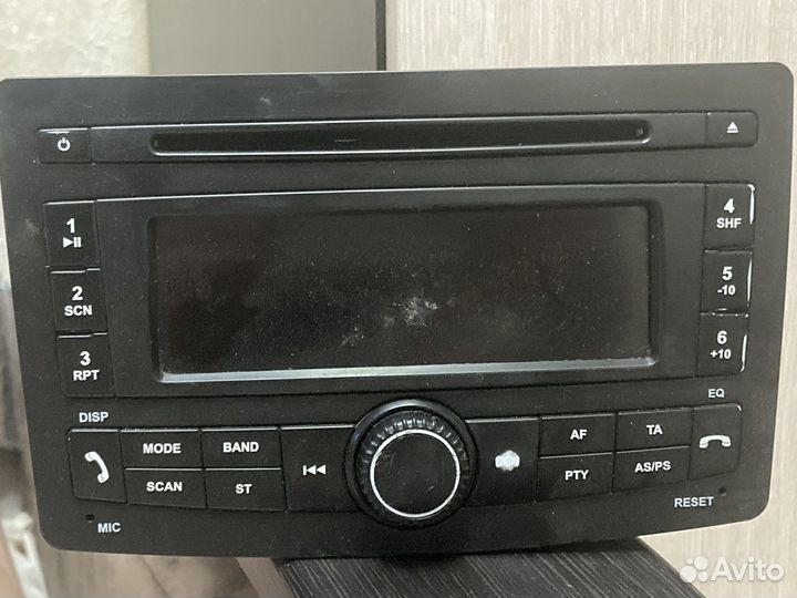 Штатная магнитола на priora 1