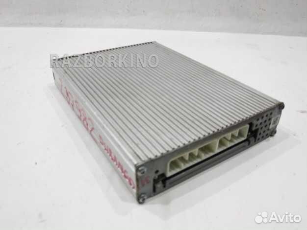 Усилитель магнитолы Додж