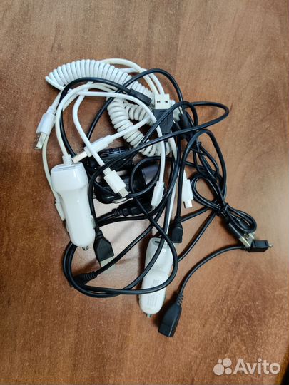 Кабели и зарядные устройства