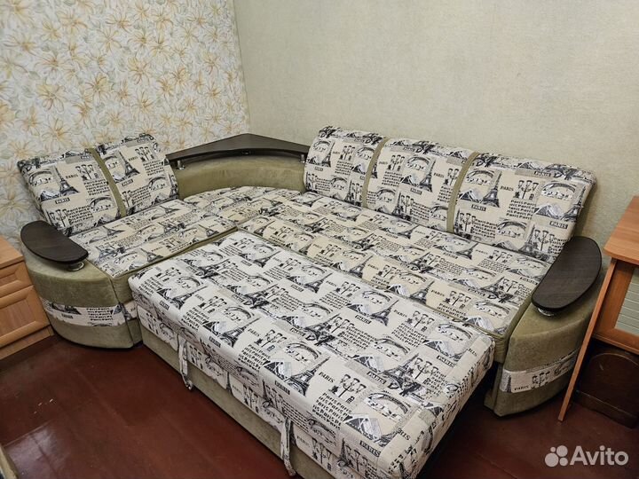 Угловой диван