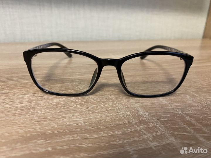 Оправа для очков б/у