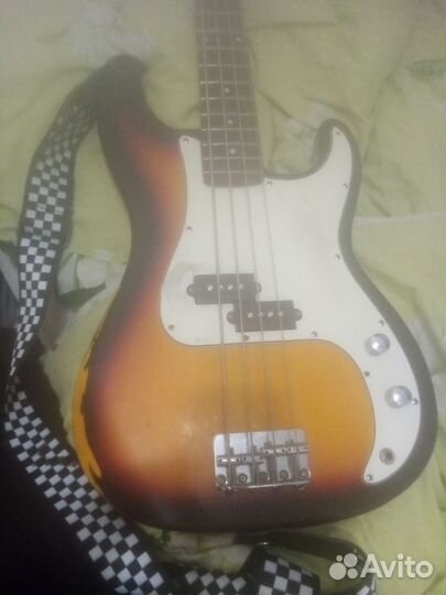 Бас гитара phil pro