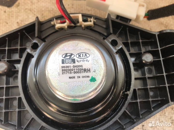 Динамик задний правый Kia Optima 4