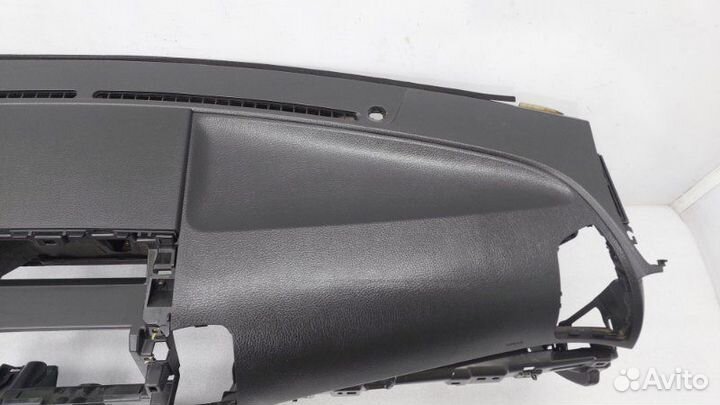 Б/У Б/У Торпедо Состояние отличное, оригиналnnУ