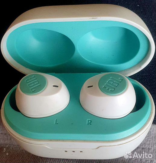 Наушники True Wireless JBL C115 Mint