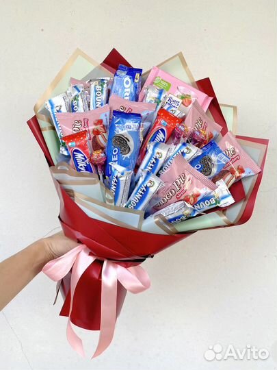 Сладкий букет из конфет