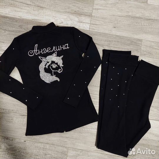 Одежда для фигурного катания новая