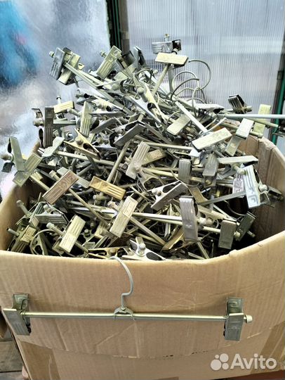 Вешалки разные. Крючки