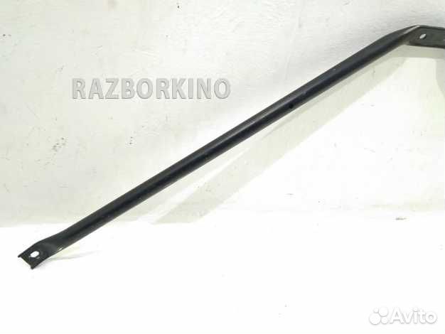 Поперечина моторного отсека