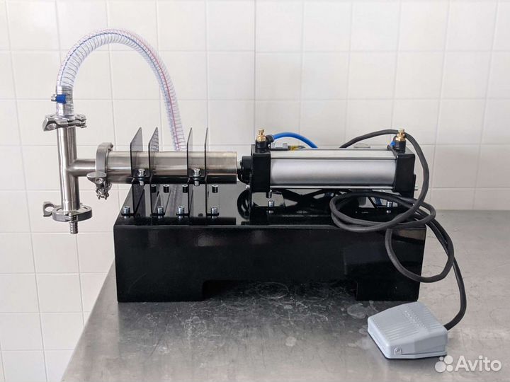 Дозатор для жидких и вязких продуктов