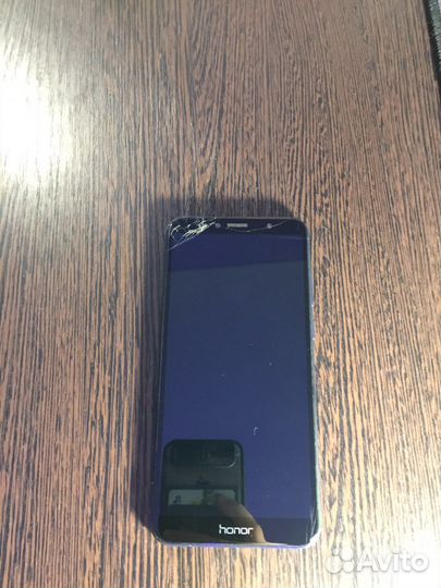 Телефон honor 7а pro
