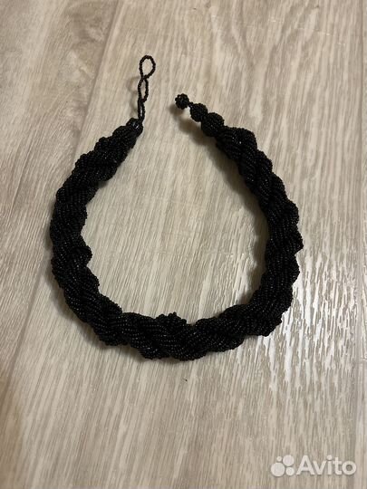 Колье ожерелье