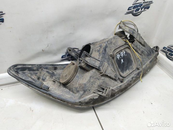Фара передняя левая Ford Focus 2 2.0 aoda 2008