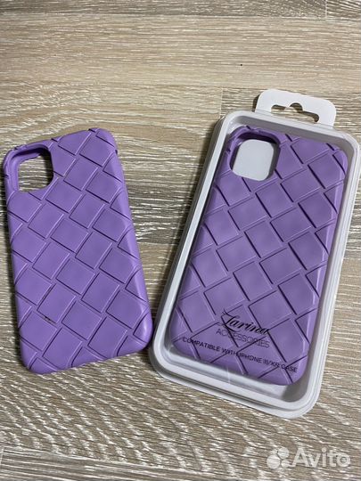 Чехол на iPhone 11