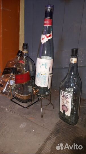 Коллекционные бутылки Red Label и тд