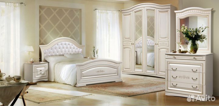 Спальный гарнитур с 4 дв. шкафом