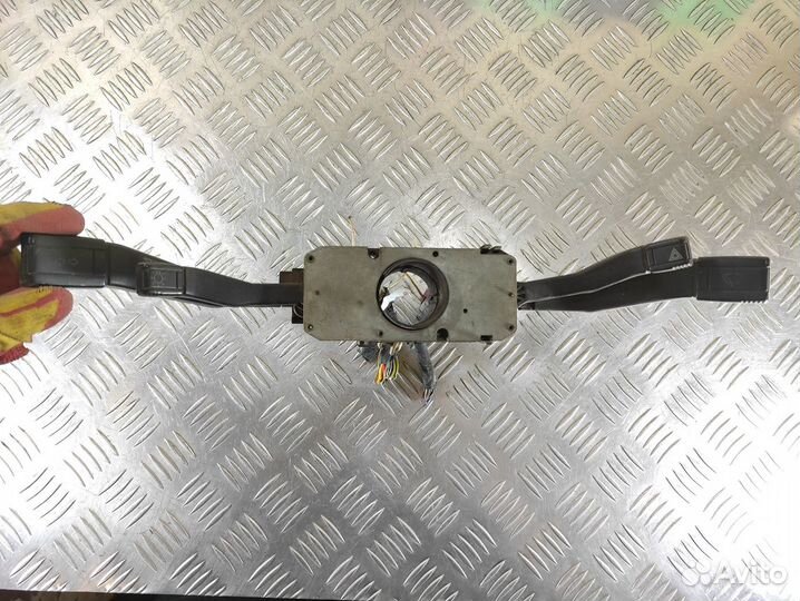 Переключатель подрулевой Audi 80/90 1986 1991