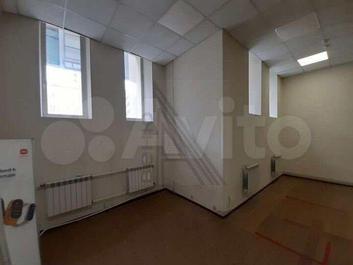 Сдам помещение свободного назначения, 212 м²