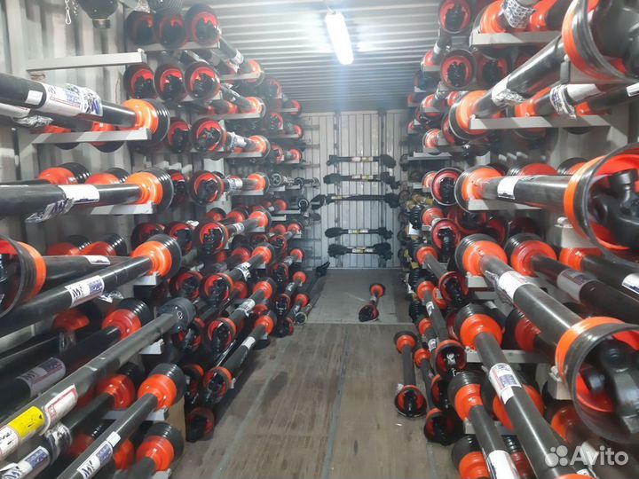 Карданный вал Kuhn HR 5003R 4600536