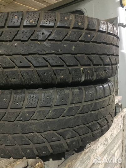 Aurora W403 235/75 R15 105S