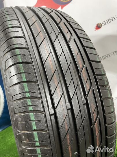 Bridgestone Turanza T001 215/60 R17 96H