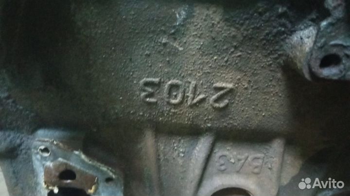 Блок цилиндров двигателя 2103