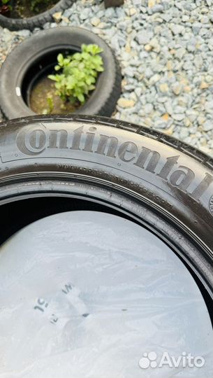 Continental ContiPremiumContact 5 215/55 R17 94