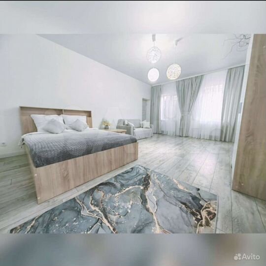 1-к. квартира, 42 м², 1/2 эт.