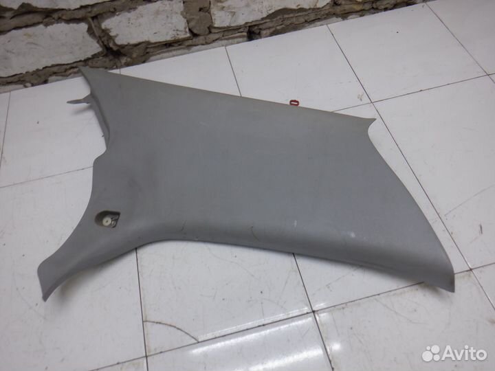 Обшивка стойки задней Lancer 9