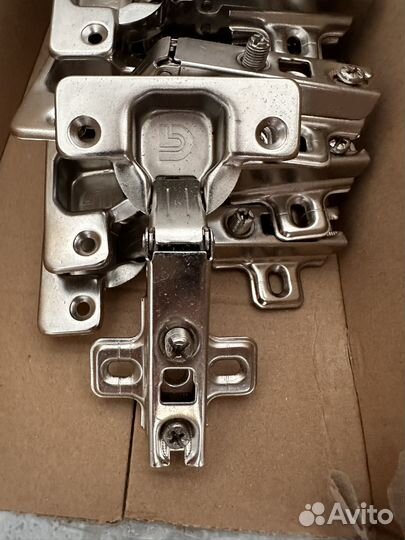 Петли мебельные (новые)