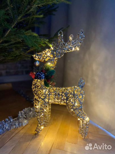 Новогодний светодиодный олень