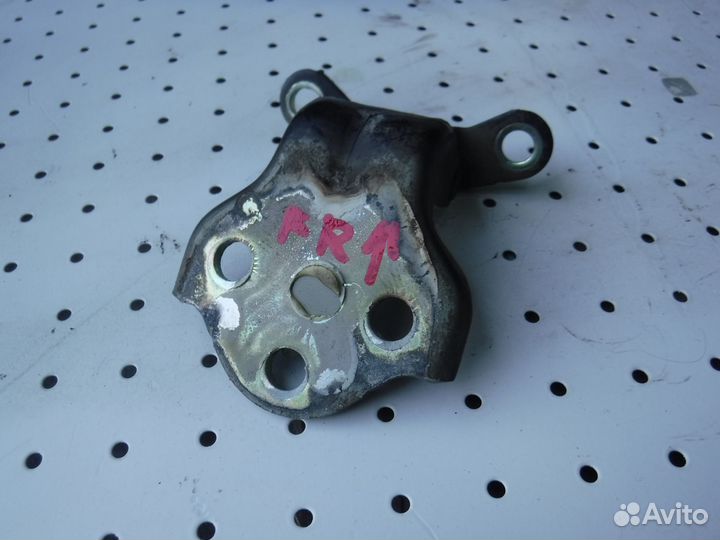 Петля двери передней Chevrolet Lacetti