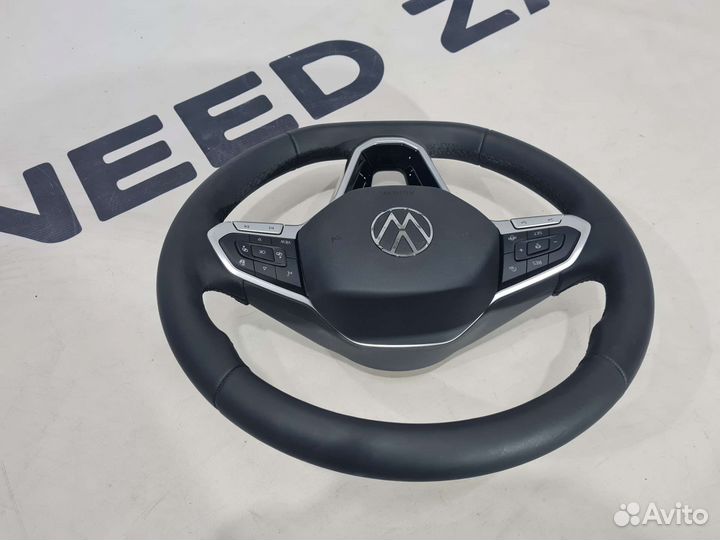 Новый кожаный мультируль VW Tiguan с обогревом