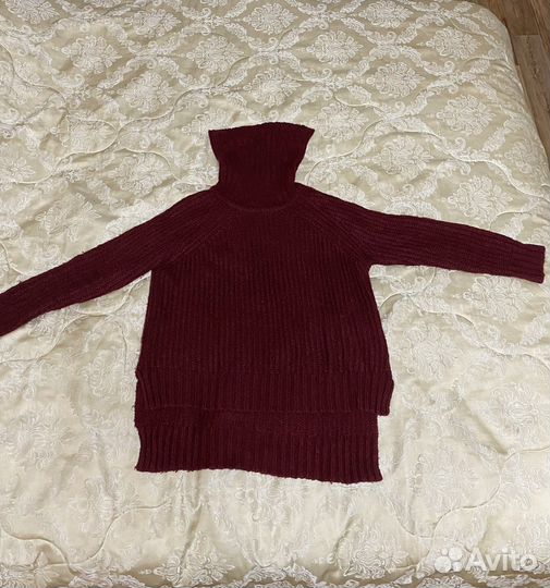Свитер