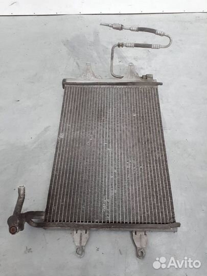 Радиатор кондиционера Volkswagen Golf 5 2008