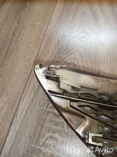 Решётка радиатора Toyota Camry (v30)