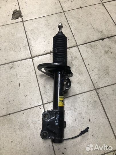 Амортизатор Передний Левый Ford Mustang