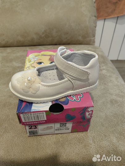 Туфли для девочки 23 размер