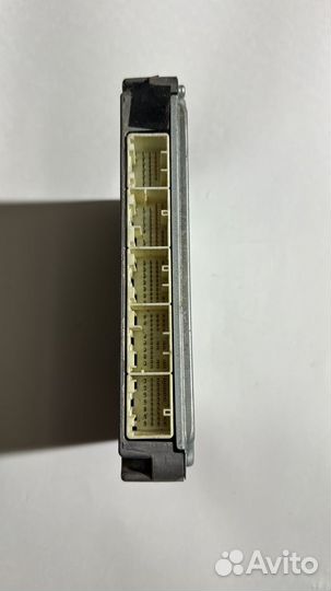 Блок управления двигателем Lexus GX470 2UZ