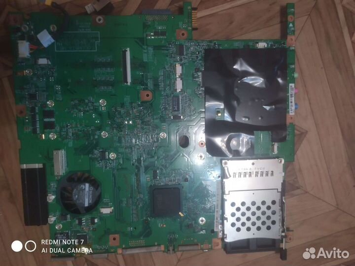 Материнская плата