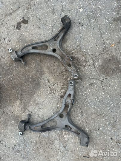 Рычаг передний нижний Mercedes ML W164 GL X164