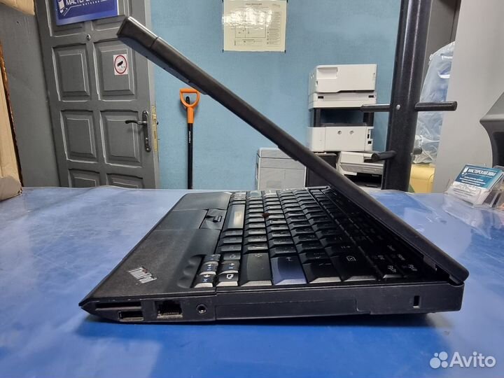 Lenovo ThinkPad x220 i5/8gb/SSD240Gb