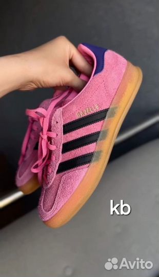 Кроссовки Adidas Gazelle Pink