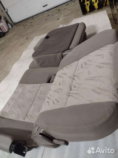 Сиденья третий ряд lend cruiser Prado 95