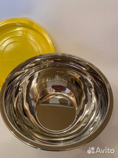 Миска из нержавеющей стали для кухни с крышкой