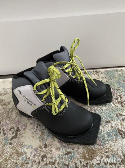 Лыжные ботинки