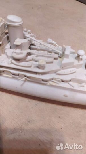 Модель линкорн