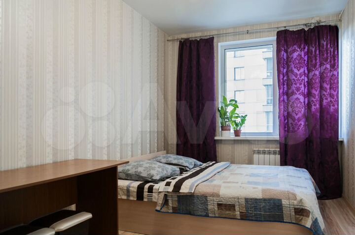 Комната 15 м² в 3-к., 13/33 эт.