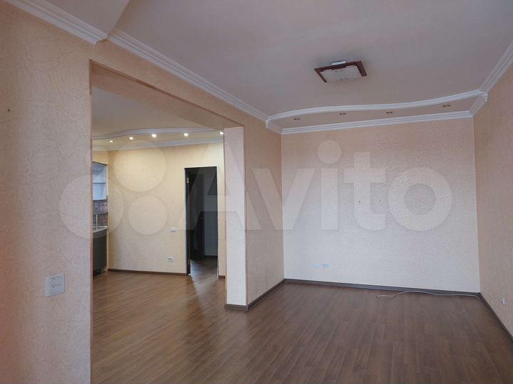 3-к. квартира, 106 м², 6/6 эт.